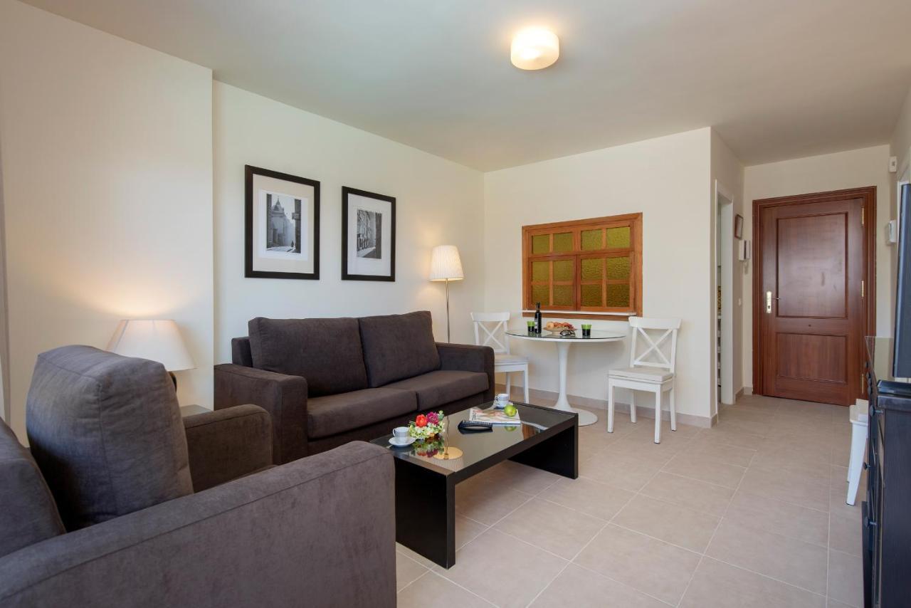 Apartamentos Nucleo Cristal Torremolinos Luaran gambar