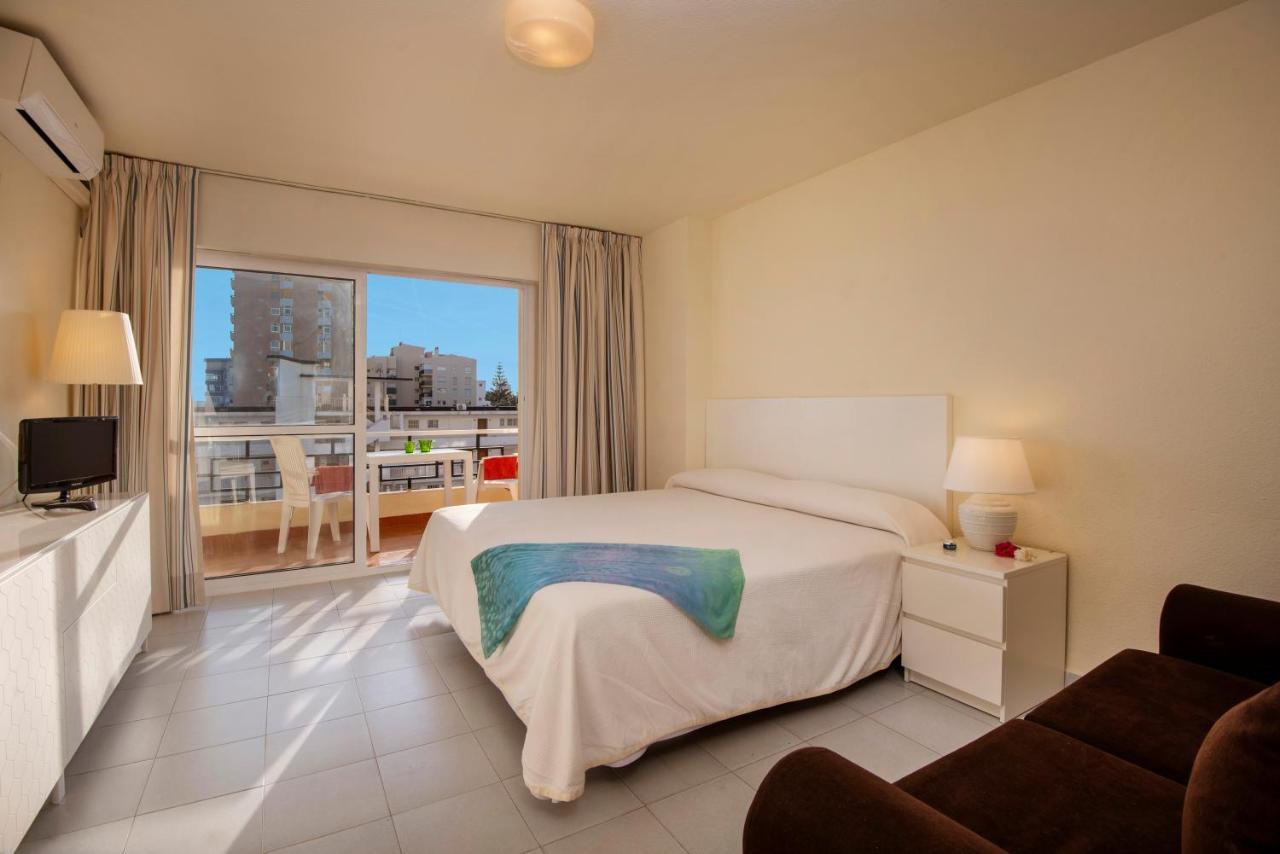 Apartamentos Nucleo Cristal Torremolinos Luaran gambar